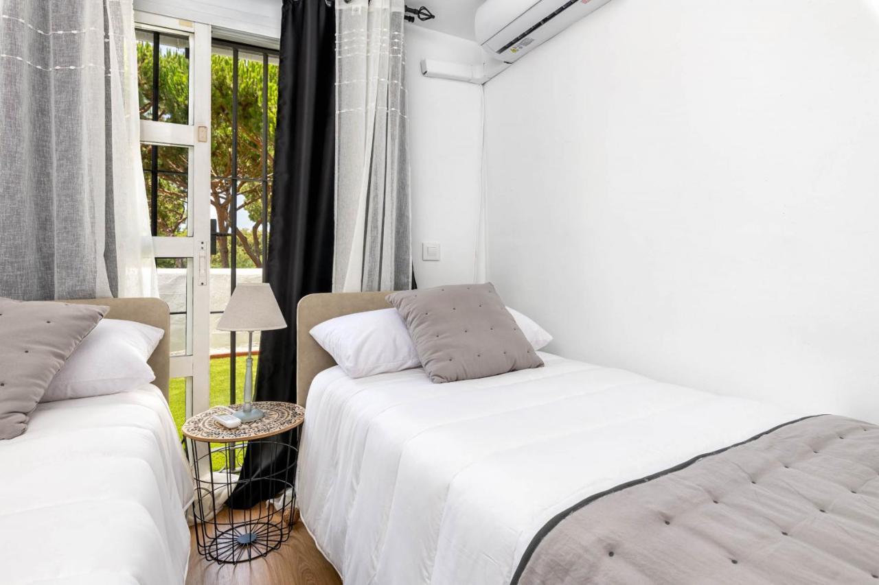 Wintowinrentals Townhouse, Pool & Beach มาร์เบยา ภายนอก รูปภาพ