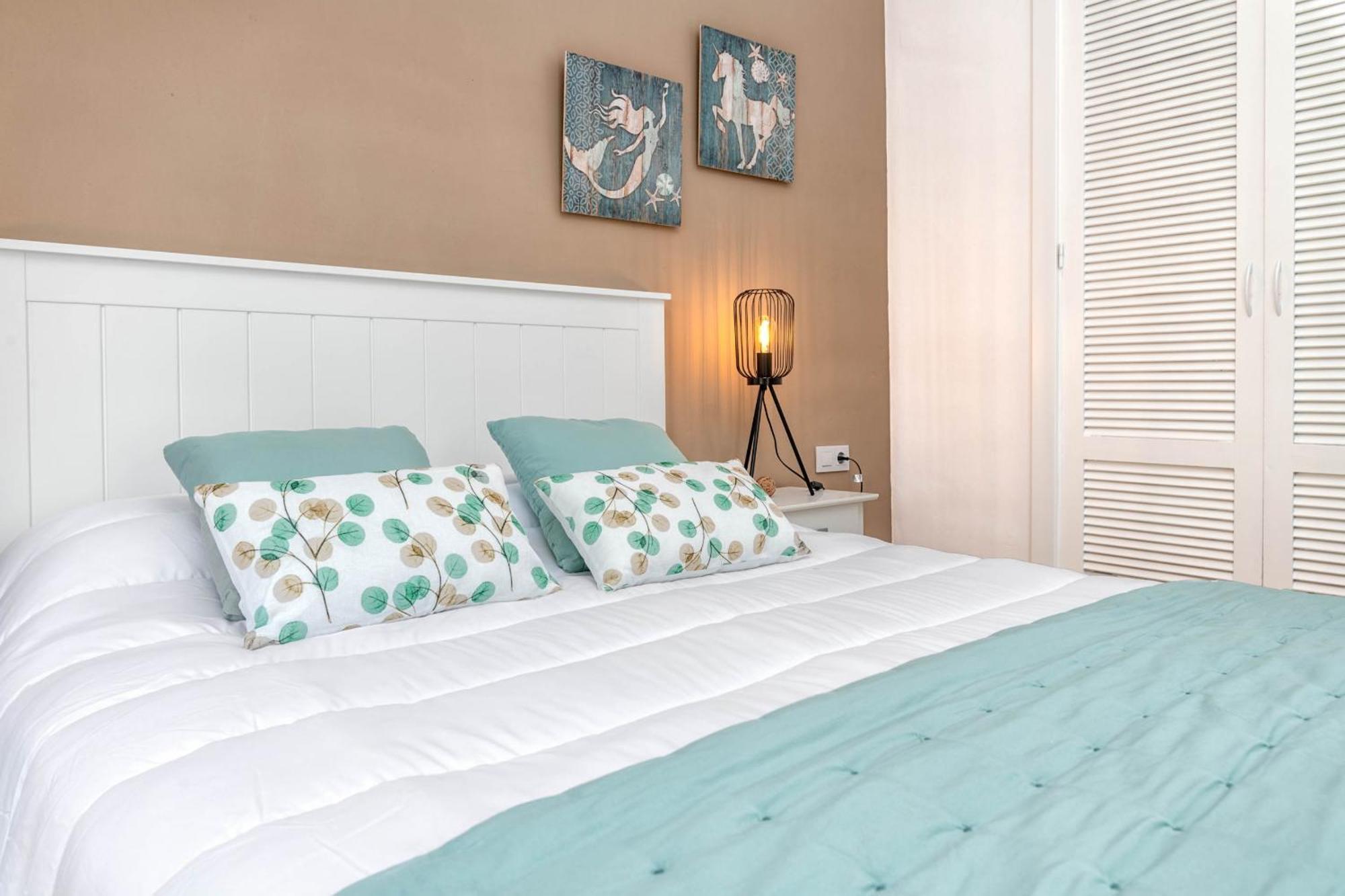 Wintowinrentals Townhouse, Pool & Beach มาร์เบยา ภายนอก รูปภาพ